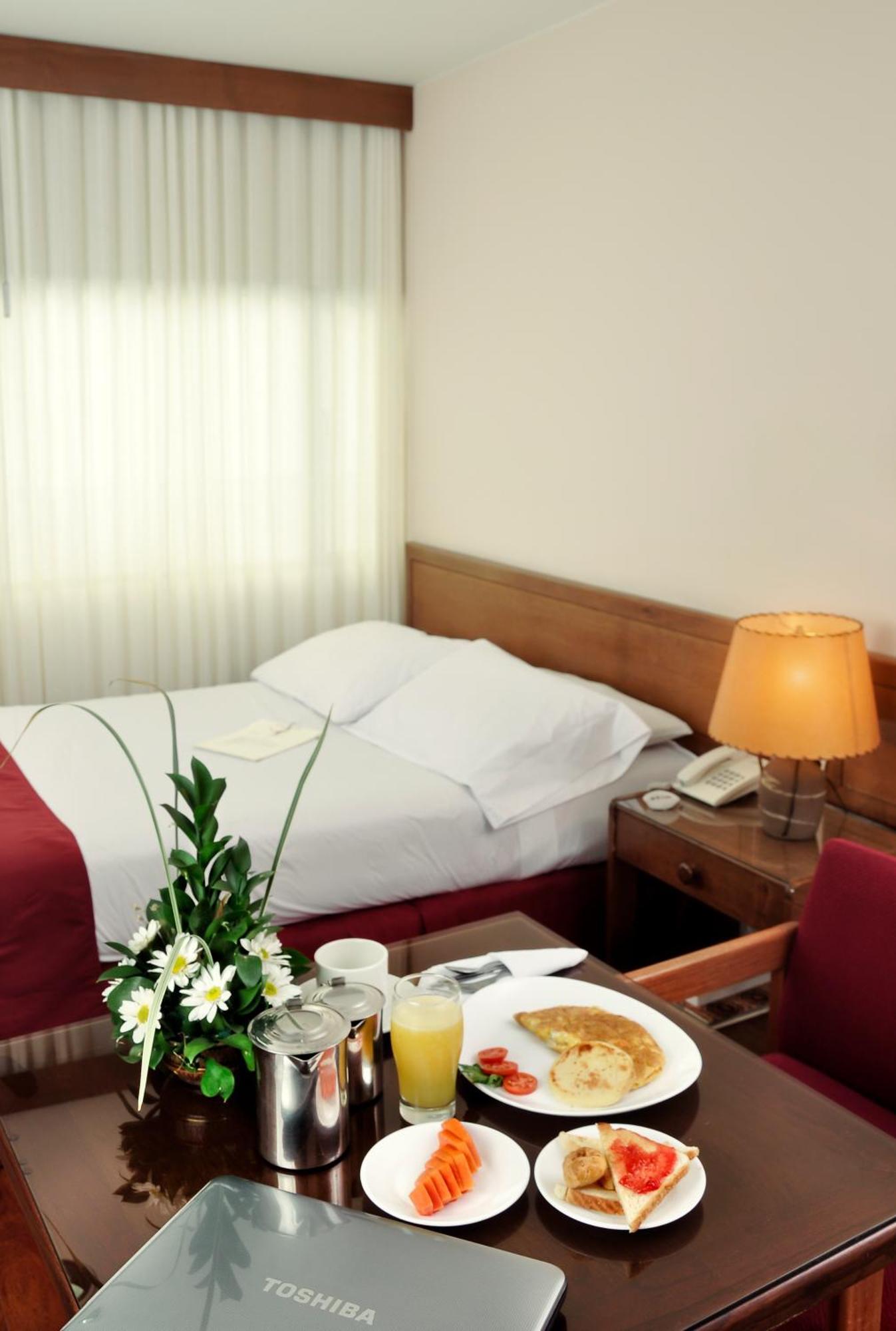 Hotel Boyaca Plaza Tunja Zimmer foto